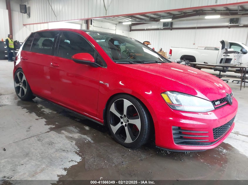 2015 VOLKSWAGEN GOLF GTI 2.0T SE 4-DOOR - 3VW4T7AU0FM022828