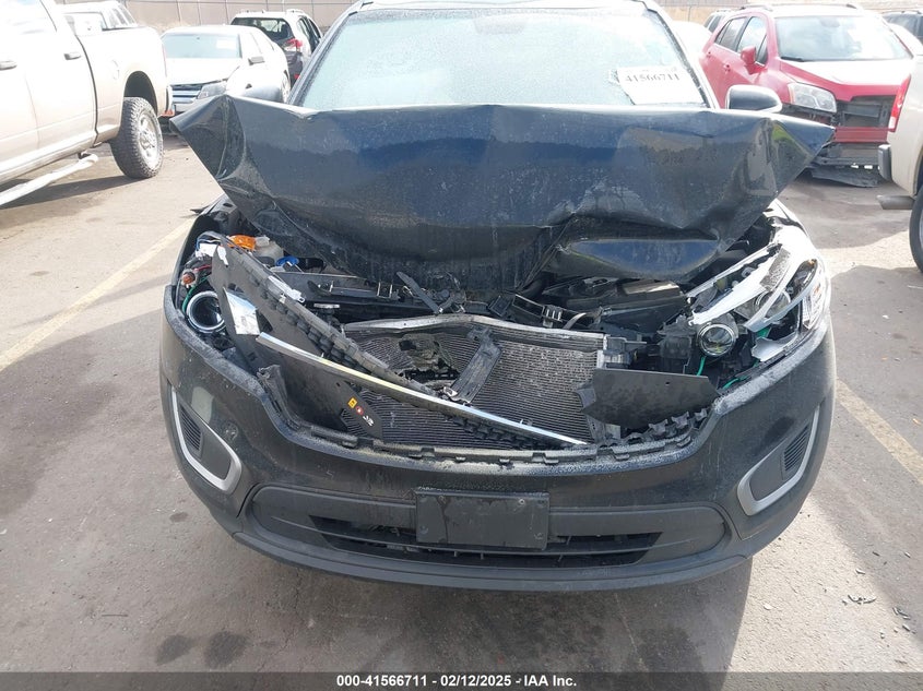 2017 Kia Sorento 3.3L Lx VIN: 5XYPGDA50HG328133 Lot: 41566711