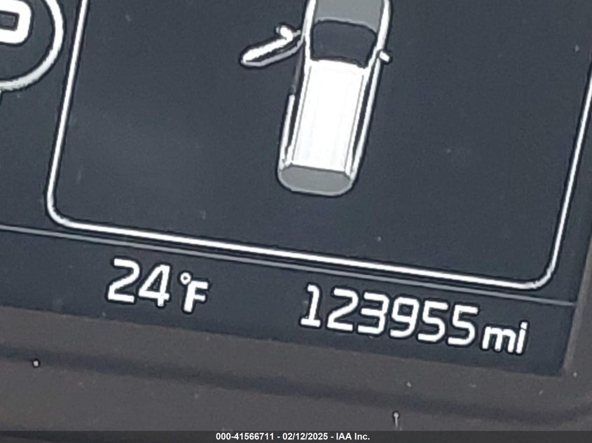 2017 Kia Sorento 3.3L Lx VIN: 5XYPGDA50HG328133 Lot: 41566711