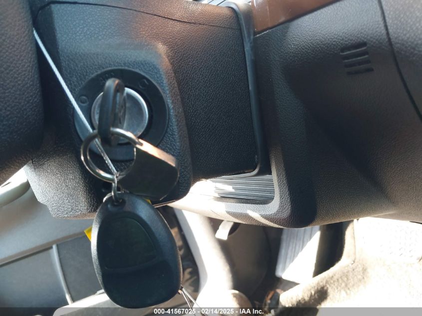 2010 Saturn Outlook Xr-L Premium VIN: 5GZLVWED7AJ128601 Lot: 41567025