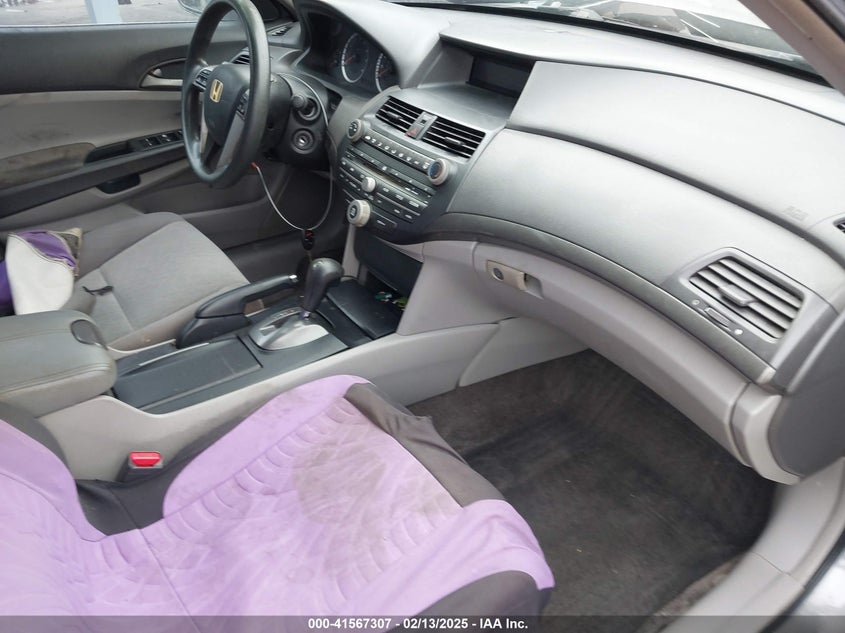 2009 HONDA ACCORD VIN: 1HGCP26479A165101