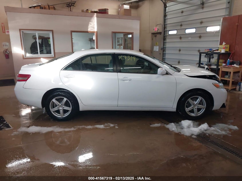 2011 TOYOTA CAMRY VIN: 4T1BF3EK5BU638108