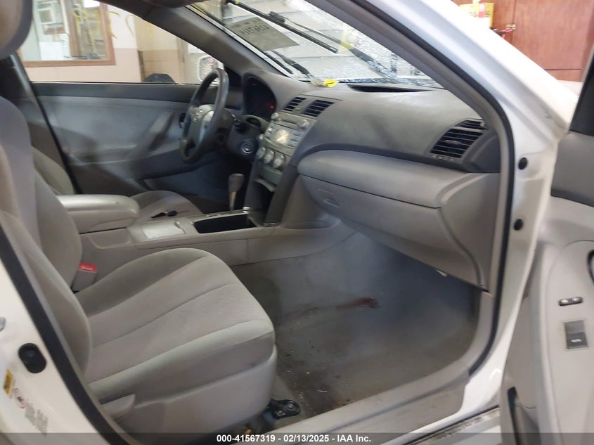 2011 TOYOTA CAMRY VIN: 4T1BF3EK5BU638108