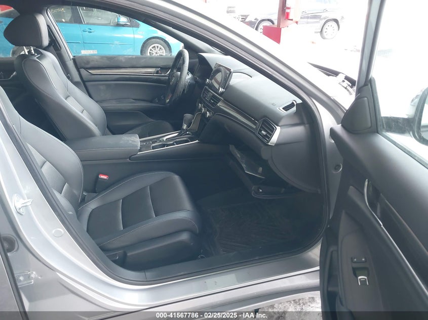 2022 HONDA ACCORD VIN: 1HGCV1F3XNA123006