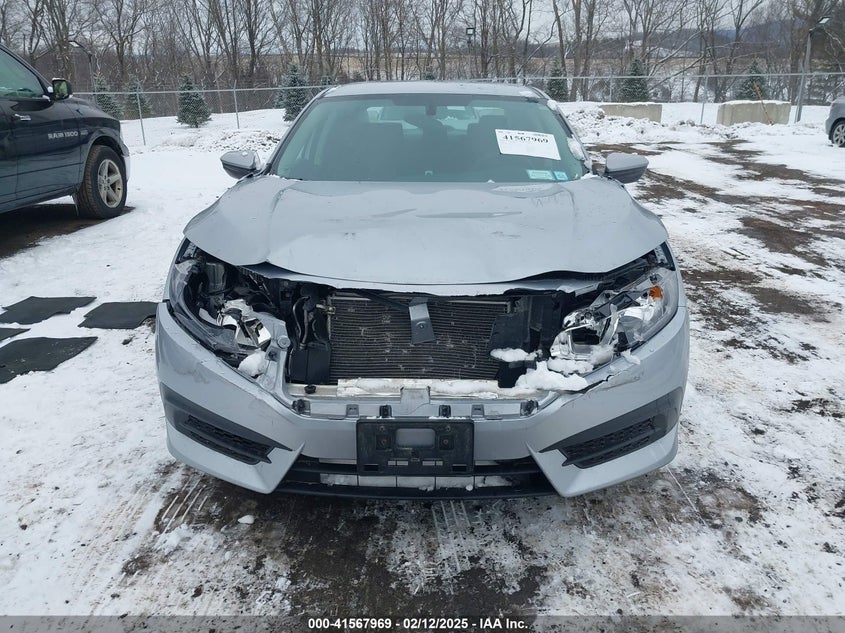 2018 HONDA CIVIC VIN: 19XFC2E52JE026061