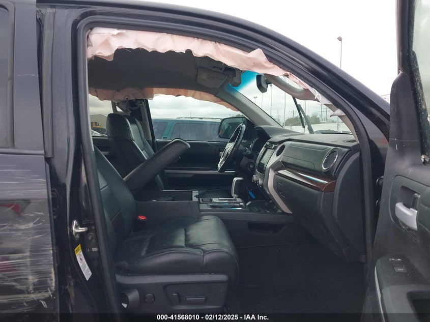2017 TOYOTA TUNDRA VIN: 5TFFW5F1XHX221047