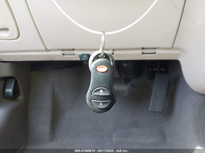 2002 Chrysler Pt Cruiser Limited VIN: 3C8FY68B82T217571 Lot: 41568519