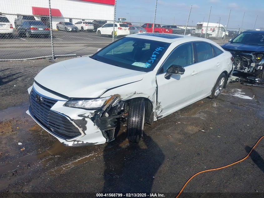 2022 Toyota Avalon, Left Side, IAAI, VIN 4T1AZ1FB1NU079120 — photo 2