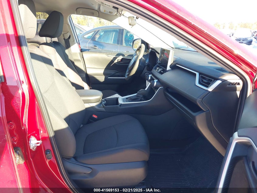 2024 TOYOTA RAV4 LE - 2T3G1RFV1RW494168