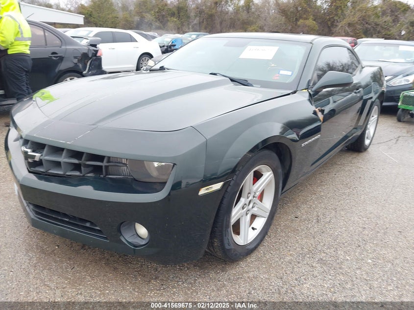 2010 CHEVROLET CAMARO VIN: 2G1FB1EV0A9125708