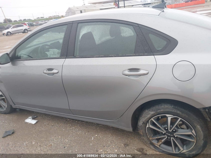 2023 KIA FORTE LXS - 3KPF24AD4PE600745