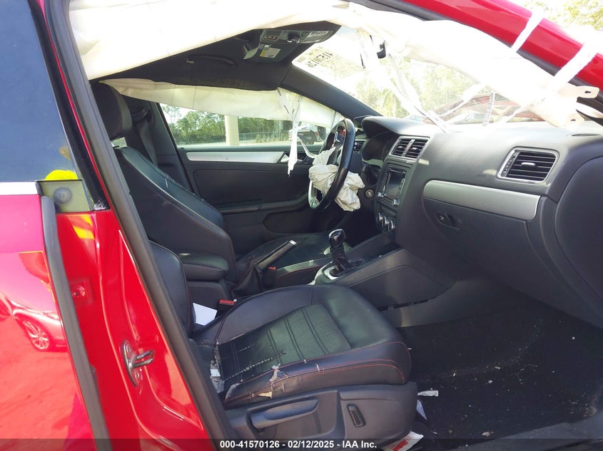 2014 VOLKSWAGEN JETTA VIN: 3VW4S7AJ3EM208645