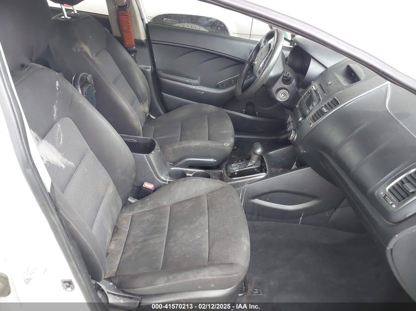 2017 KIA FORTE LX - 3KPFK4A73HE025369