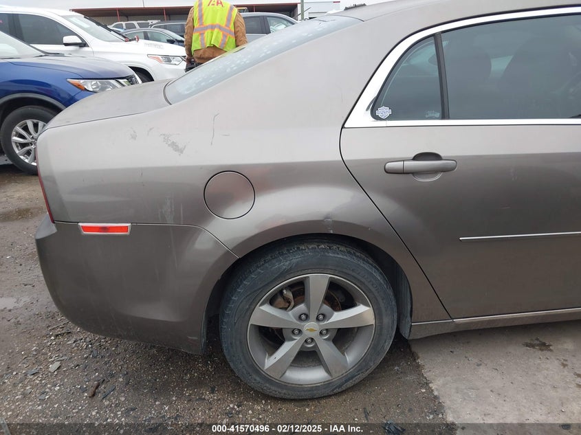 2011 CHEVROLET MALIBU VIN: 1G1ZC5E10BF396520
