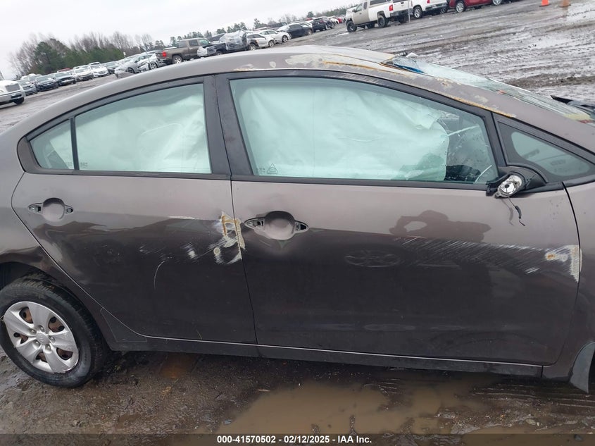 2017 KIA FORTE LX - 3KPFK4A71HE049539