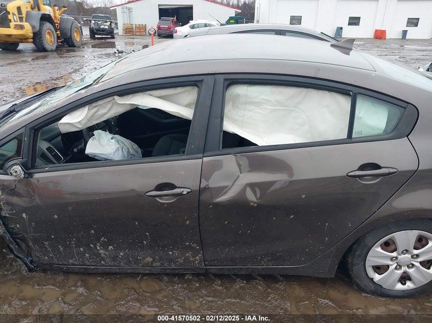 2017 KIA FORTE LX - 3KPFK4A71HE049539