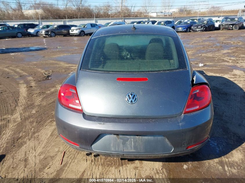 2014 Volkswagen Beetle 2.5L Entry VIN: 3VWFP7AT0EM624776 Lot: 41570984