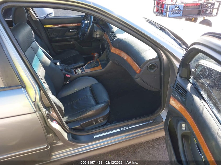 WBADT63422CH93913 2002 BMW 5ER photo no. 5