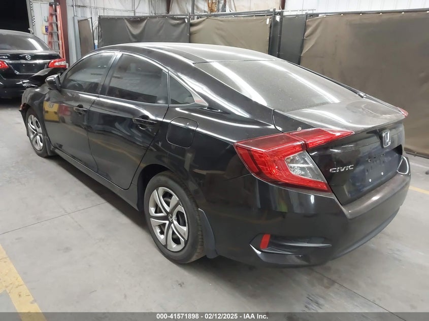 2018 HONDA CIVIC VIN: 19XFC2F58JE020361