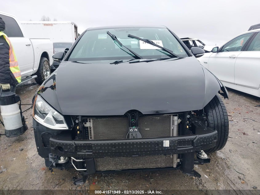 2015 VOLKSWAGEN GOLF GTI 2.0T S 4-DOOR - 3VW5T7AU4FM081854