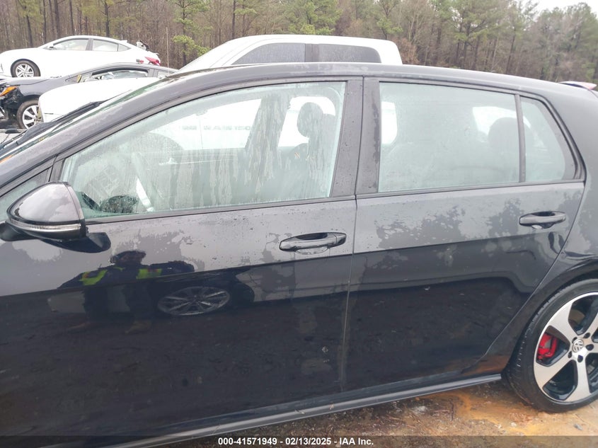 2015 VOLKSWAGEN GOLF GTI 2.0T S 4-DOOR - 3VW5T7AU4FM081854