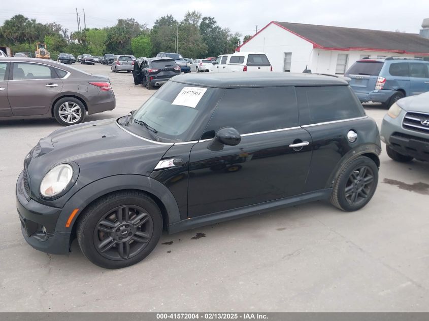 2011 Mini Cooper S VIN: WMWSV3C51BTY21187 Lot: 41572004