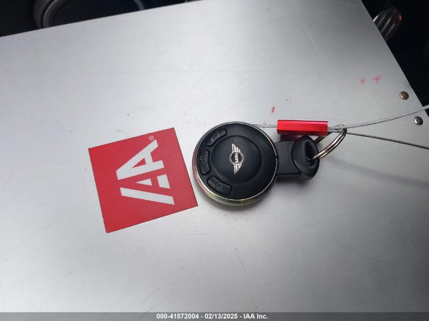 2011 Mini Cooper S VIN: WMWSV3C51BTY21187 Lot: 41572004