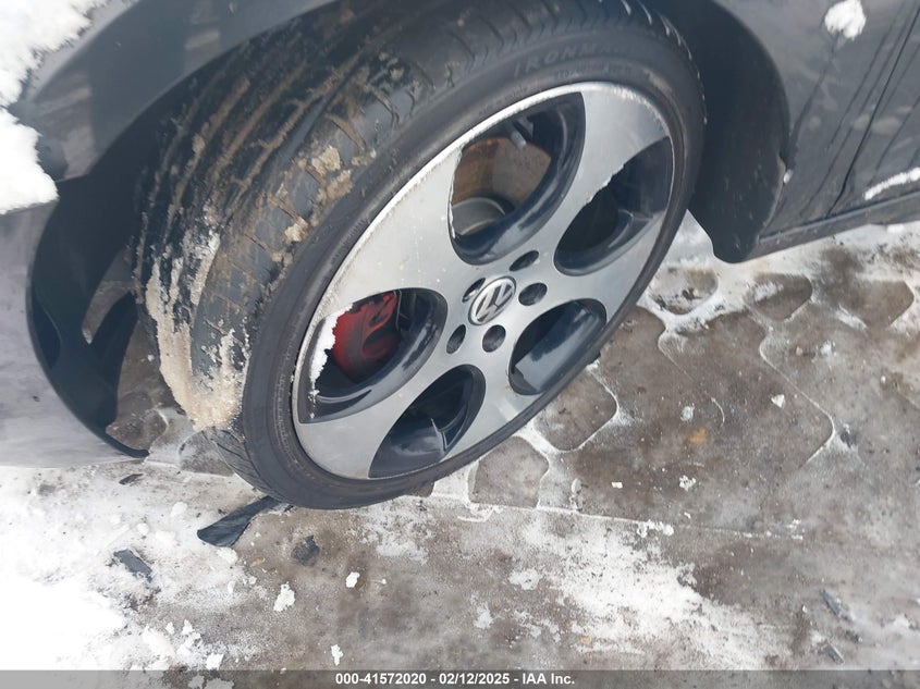 2011 Volkswagen Gti 4-Door VIN: WVWHV7AJ6BW224216 Lot: 41572020