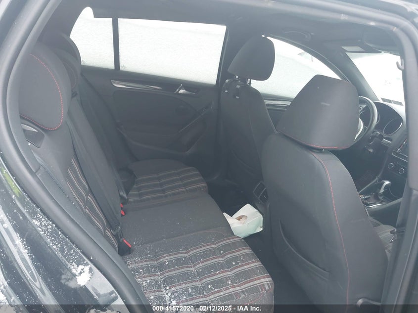 2011 Volkswagen Gti 4-Door VIN: WVWHV7AJ6BW224216 Lot: 41572020