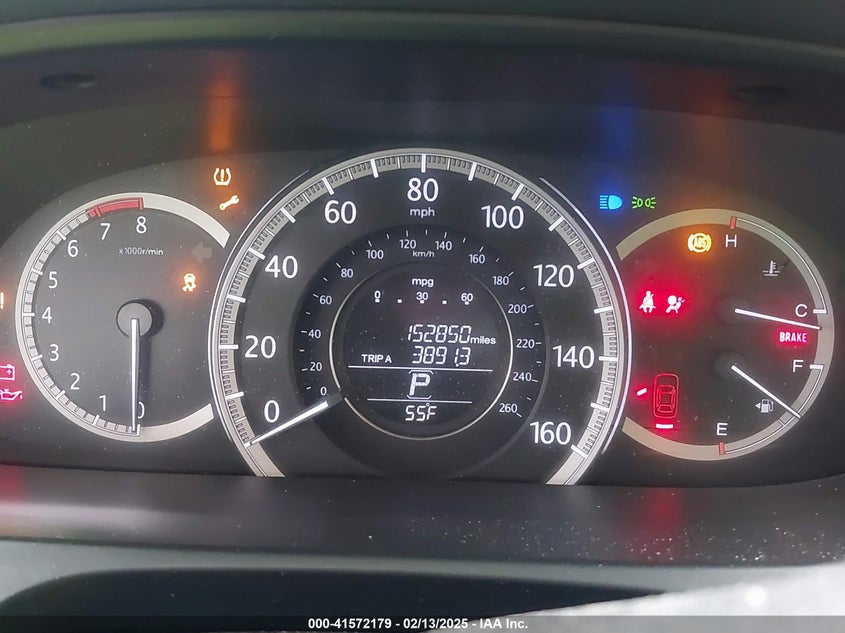 2015 HONDA ACCORD VIN: 1HGCR2F32FA108639