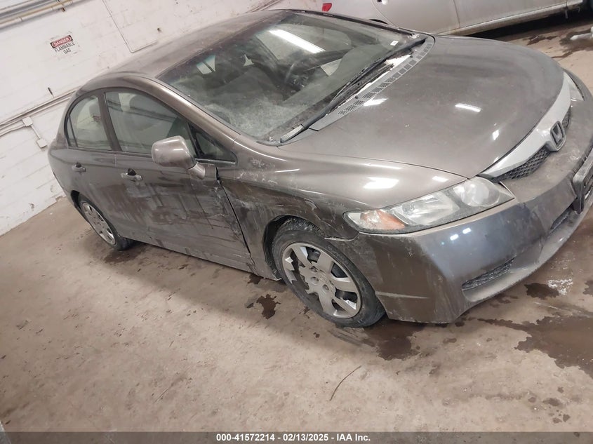 2011 HONDA CIVIC VIN: 19XFA1F52BE016825