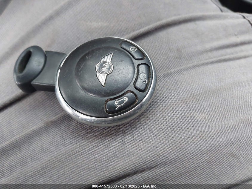 2015 Mini Countryman Cooper S VIN: WMWZC3C50FWT05122 Lot: 41572503