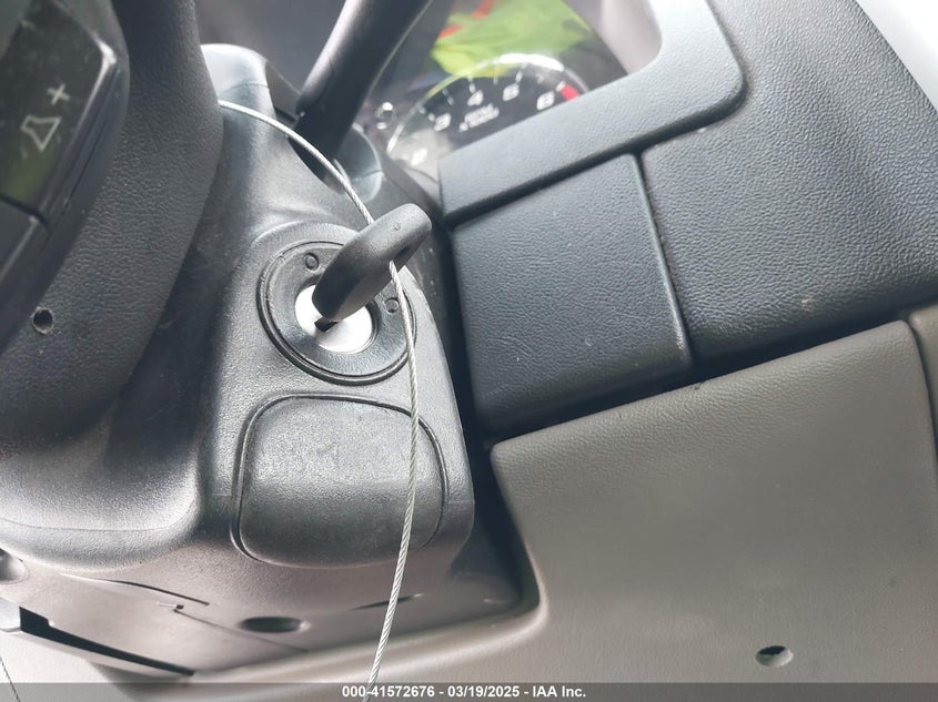 2007 CHEVROLET EQUINOX VIN: 2CNDL63F976016223