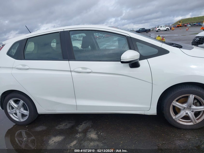 2017 HONDA FIT VIN: JHMGK5H59HS018484