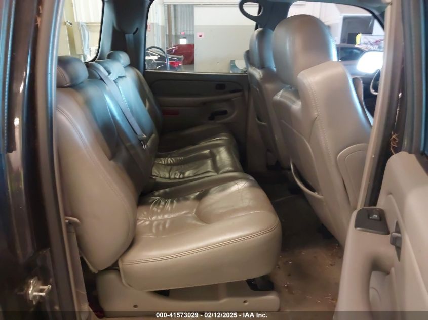 2004 Chevrolet Suburban 1500 Lt VIN: 1GNFK16Z64J268977 Lot: 41573029