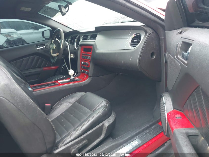 2010 FORD MUSTANG VIN: 1ZVBP8CHXA5127425