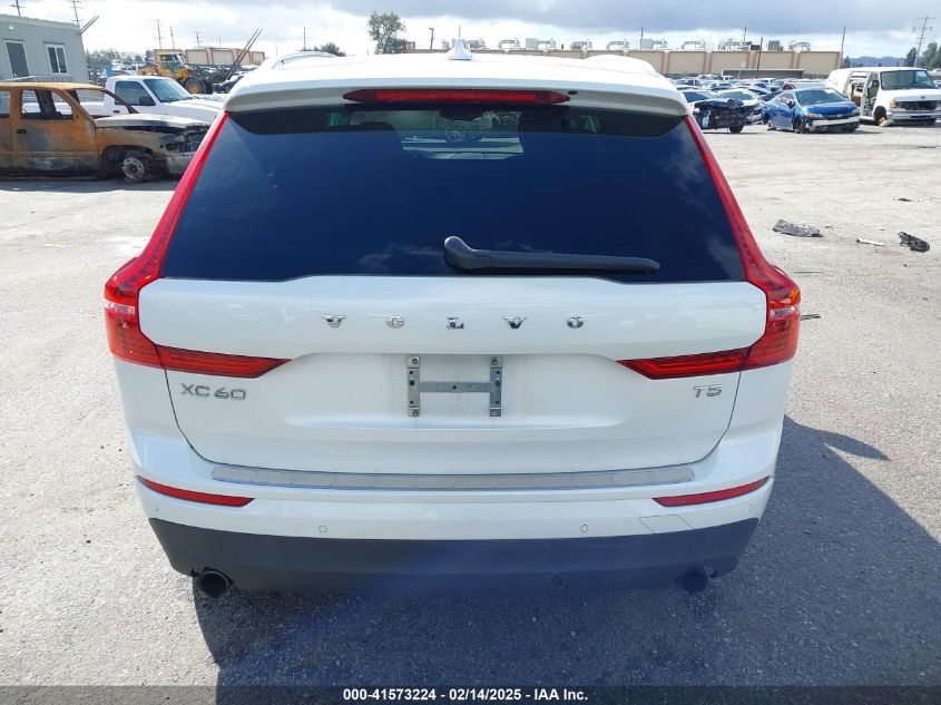 2019 Volvo Xc60 T5 Momentum VIN: LYV102DK8KB255769 Lot: 41573224