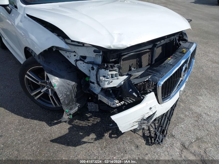 2019 Volvo Xc60 T5 Momentum VIN: LYV102DK8KB255769 Lot: 41573224