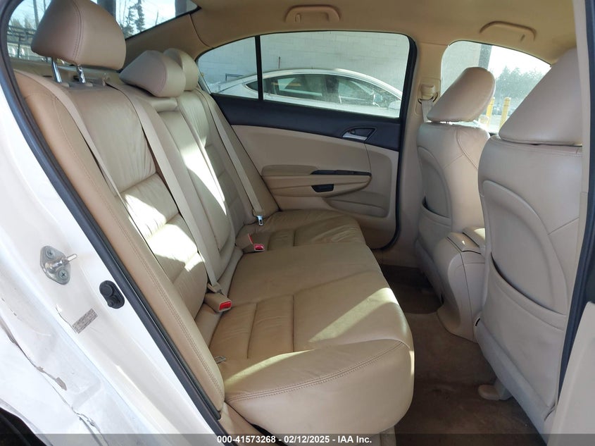 2012 HONDA ACCORD VIN: 1HGCP2F69CA135624