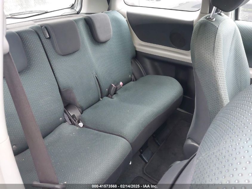 2008 Toyota Yaris VIN: JTDJT923385199065 Lot: 41573568