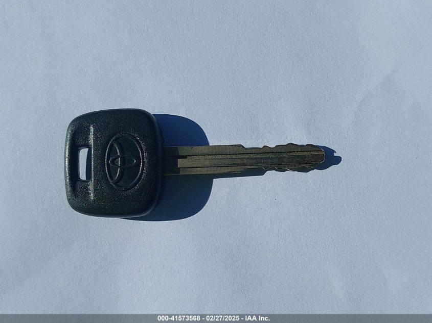 2008 Toyota Yaris VIN: JTDJT923385199065 Lot: 41573568