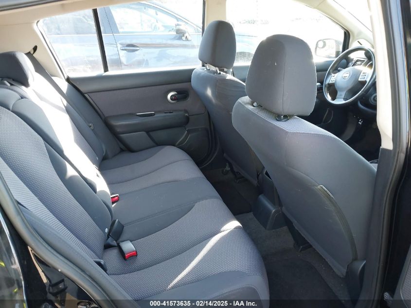 2009 Nissan Versa 1.8Sl VIN: 3N1BC13E79L406888 Lot: 41573635