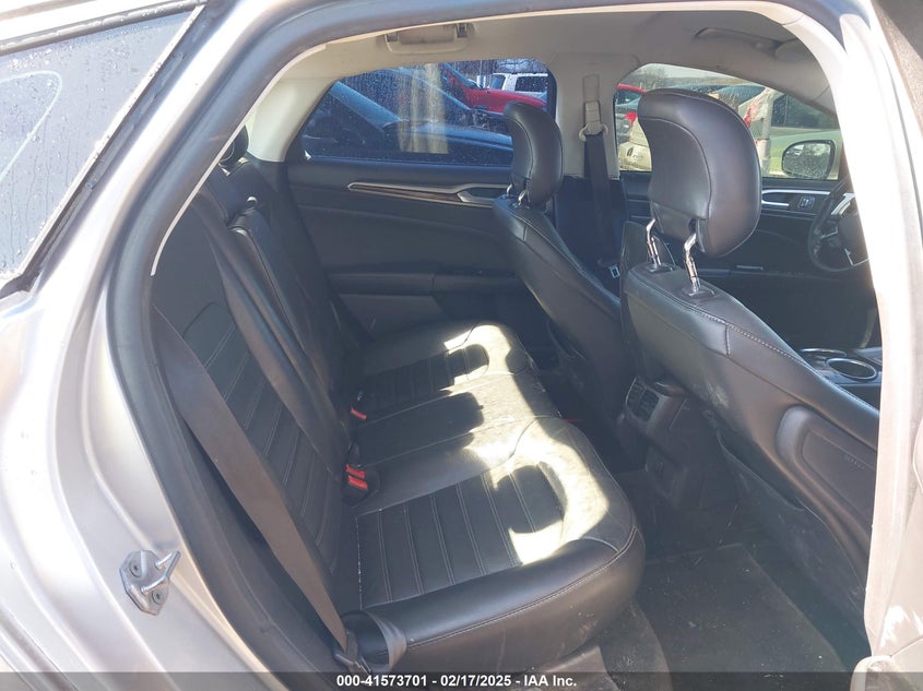 2014 FORD FUSION VIN: 3FA6P0HR0ER104588