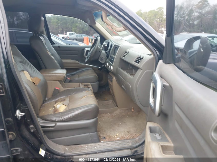 2006 HONDA RIDGELINE VIN: 2HJYK16556H570839