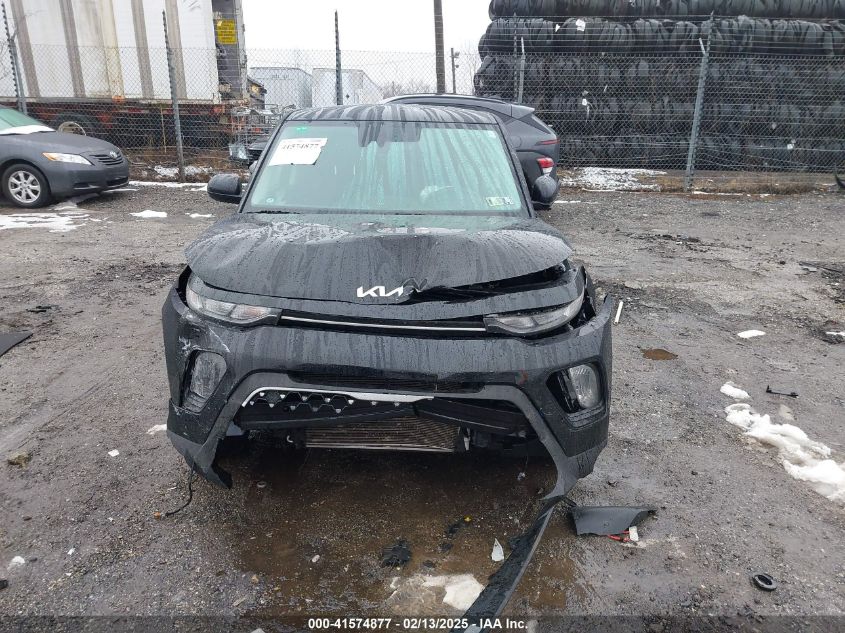 2022 Kia Soul Ex VIN: KNDJ33AU1N7803820 Lot: 41574877