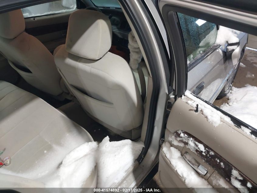 2008 Mercury Grand Marquis Gs VIN: 2MEFM74V48F632105 Lot: 41574892