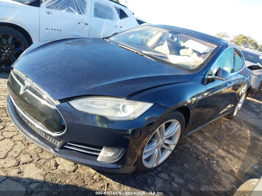 2014 TESLA MODEL S VIN: 5YJSA1H15EFP48938