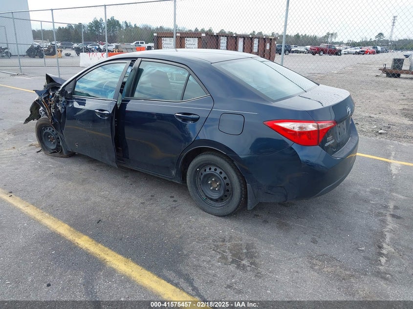 2018 TOYOTA COROLLA LE - 2T1BURHEXJC091738