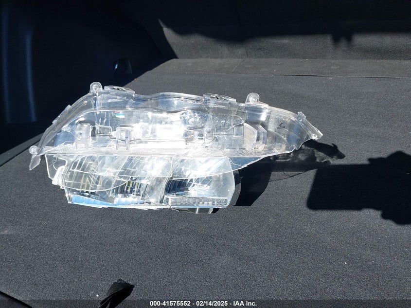 2019 TOYOTA RAV4 XLE - 2T3W1RFV0KW015434