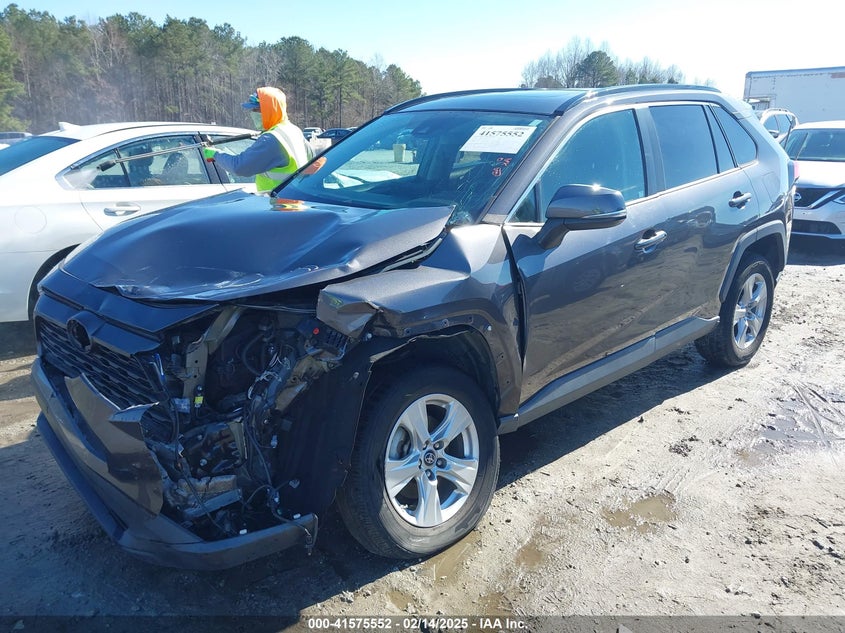 2019 TOYOTA RAV4 XLE - 2T3W1RFV0KW015434